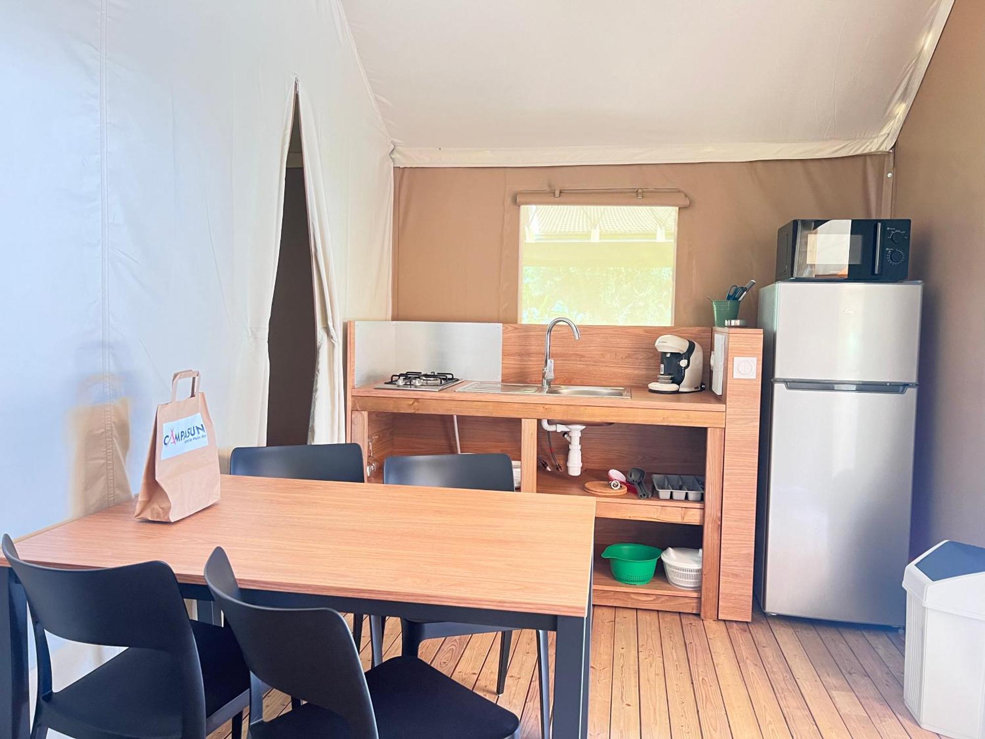 Camping International D'Aups Luaran gambar